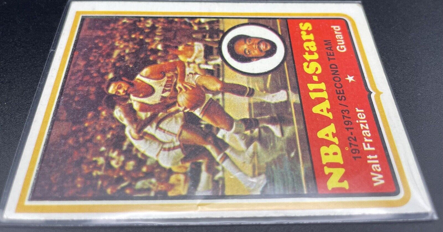 Walt Frazier 1974 Topps #10 All-Star  New York Knicks HOF