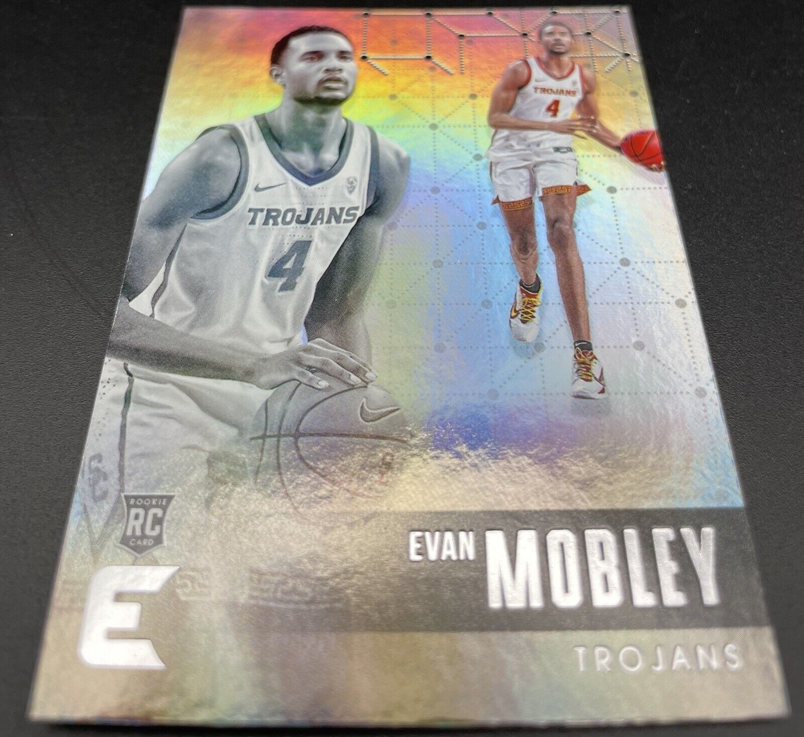 Evan Mobley Rookie RC 2021 Panini CHRONICLES Essentials No 102 Cavaliers