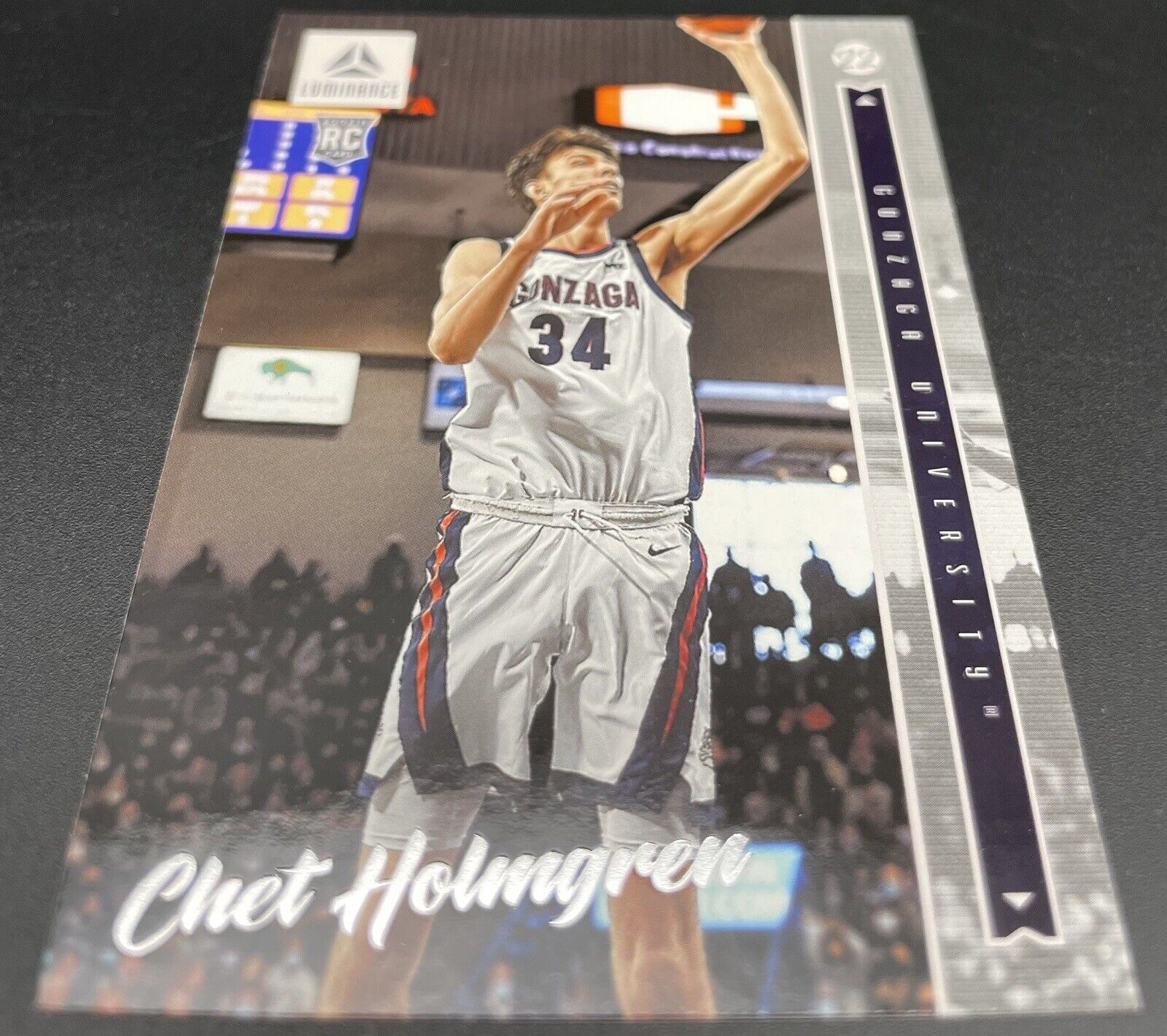 Chet Holmgren 2022 Panini Chronicle Luminous #1 (RC) Oklahoma Thunder