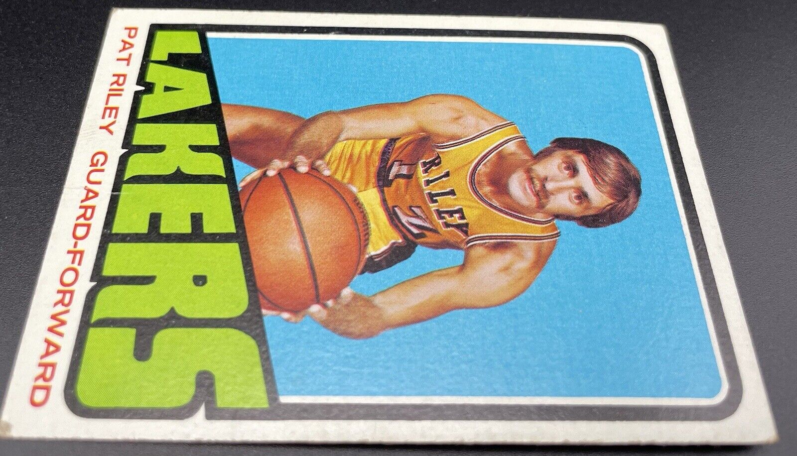 Pat Riley 1972 Topps #144 Los Angeles Lakers HOF, Five Time Nba Champion!!￼￼