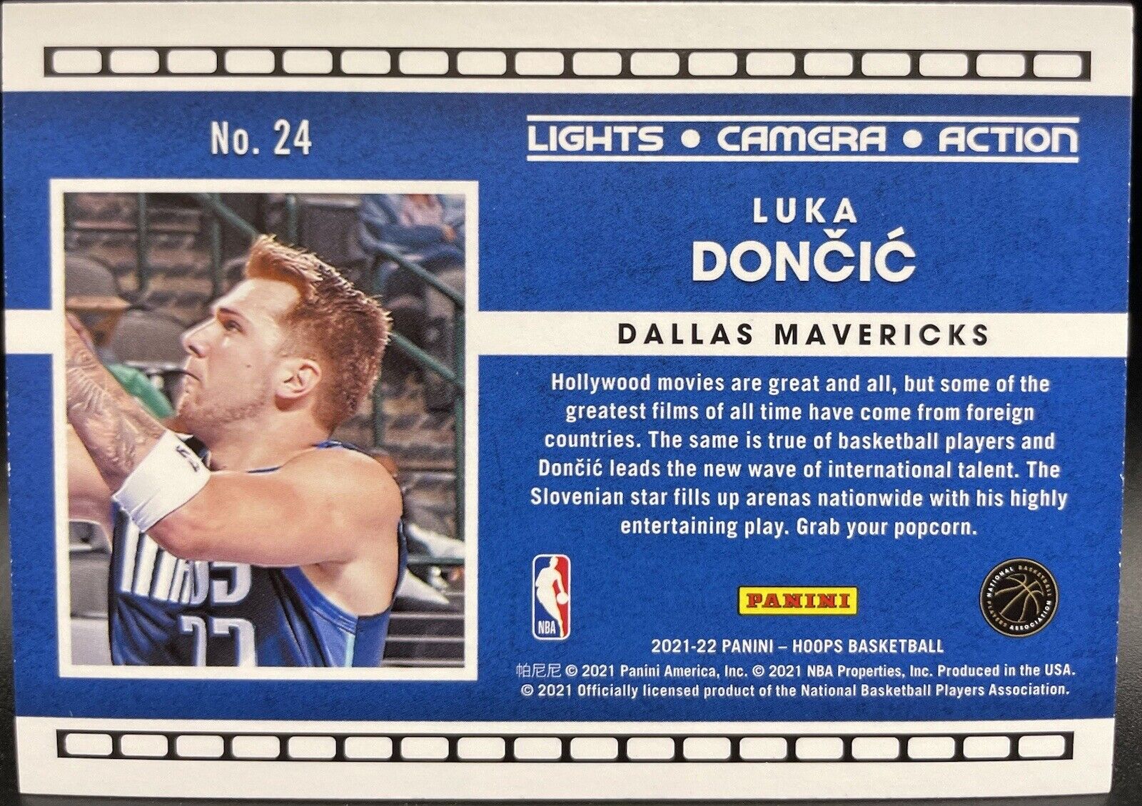 2021-22 Panini Hoops Light Camera Action Luka Doncic Dallas Mavericks #24 Lights