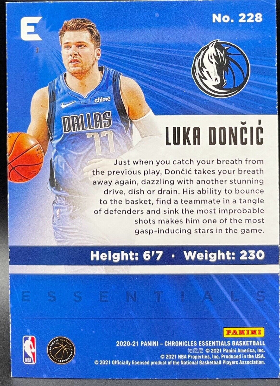 2020-21 Panini Chronicles - Essentials Pink #228 Luka Dončić