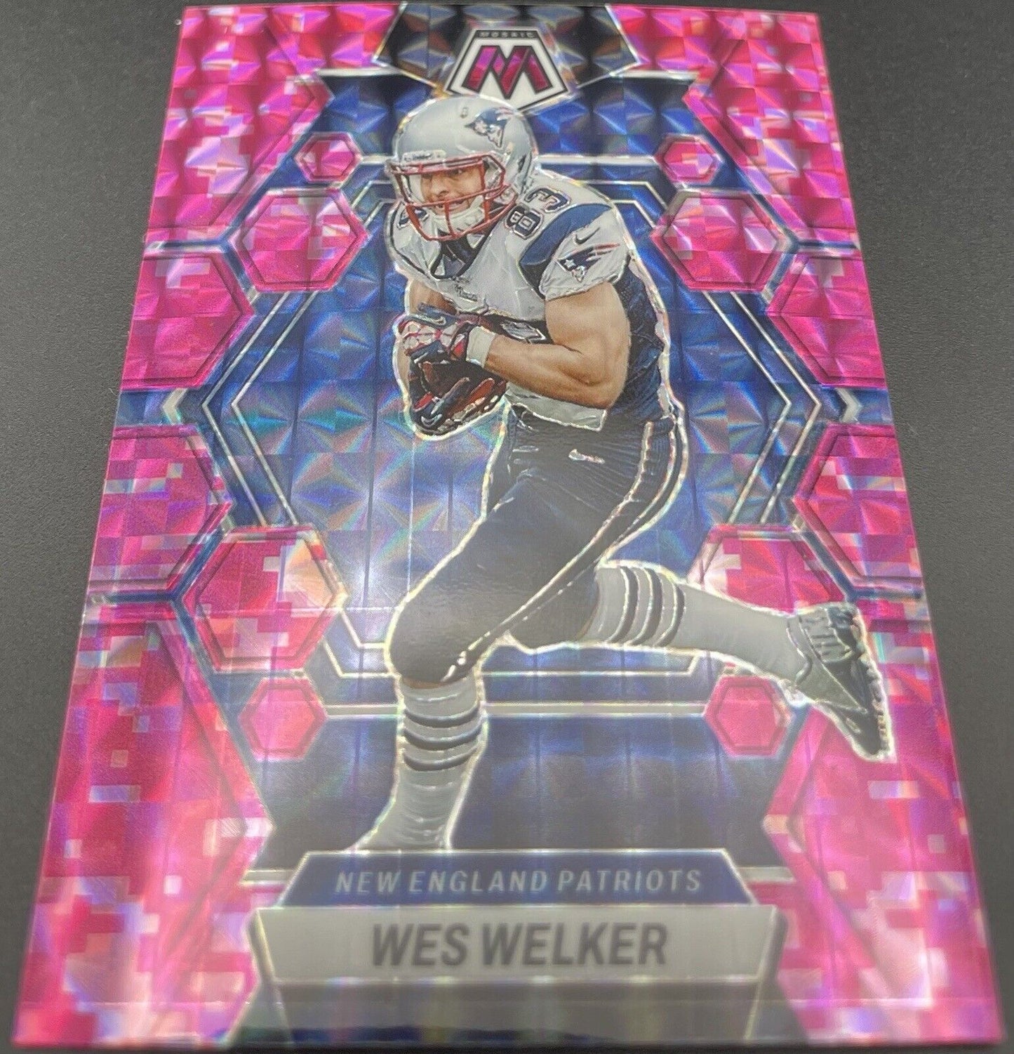 Wes Walker 2023 Panini Mosaic #163  Pink Parallel  New England Patriots