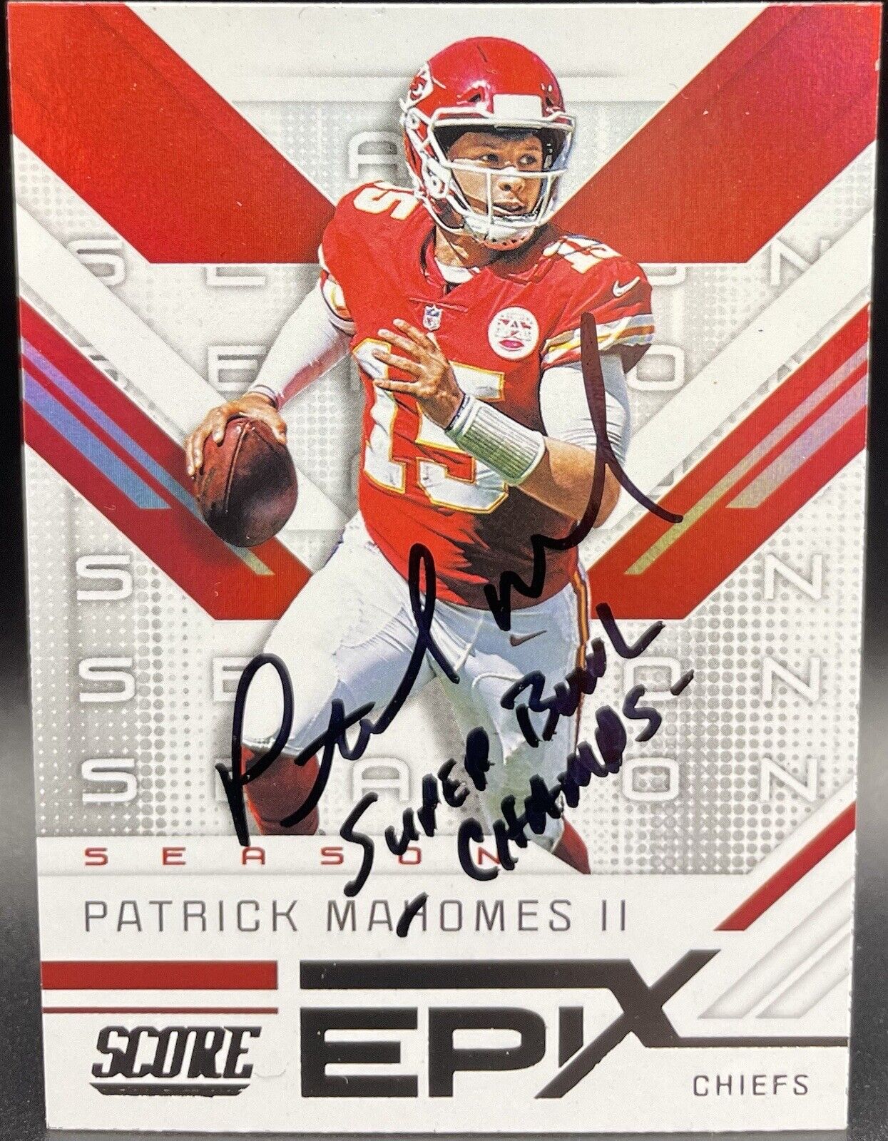 Patrick Mahomes II 2019 Panini Score Epic #ES-3 On Card Autograph Chiefs