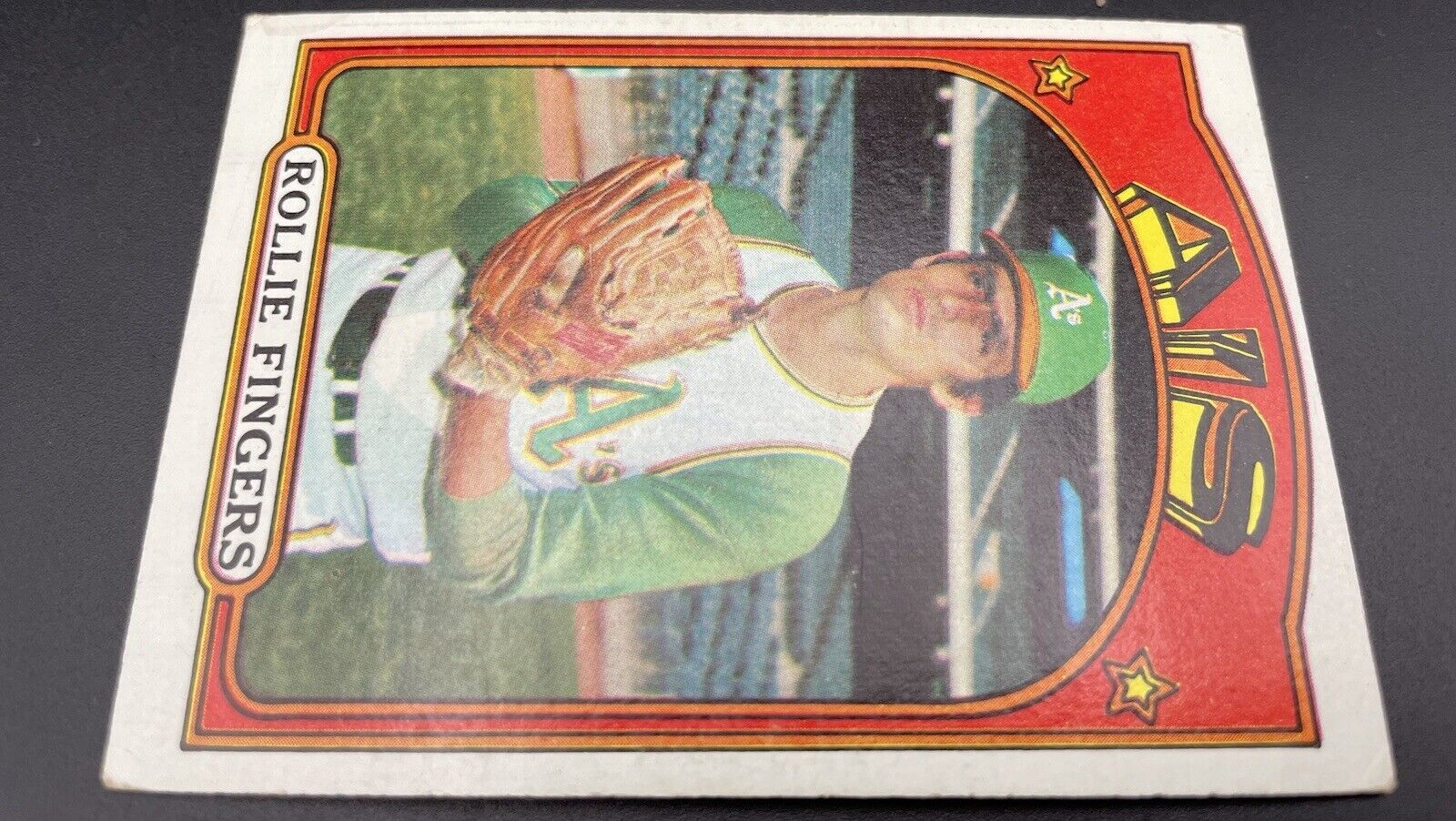 Rollie Fingers 1972 Topps #241 Works Series Champions Oakland Athletics