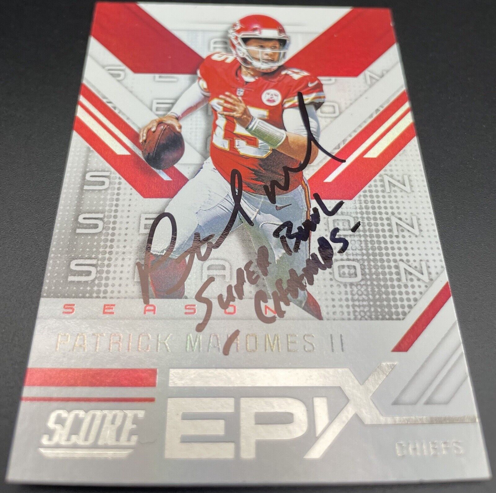 Patrick Mahomes II 2019 Panini Score Epic #ES-3 On Card Autograph Chiefs