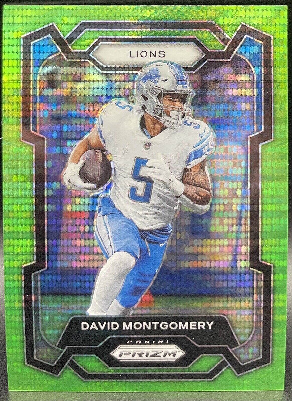 2023 Panini Prizm David Montgomery Neon Green Pulsar #97 Detroit Lions