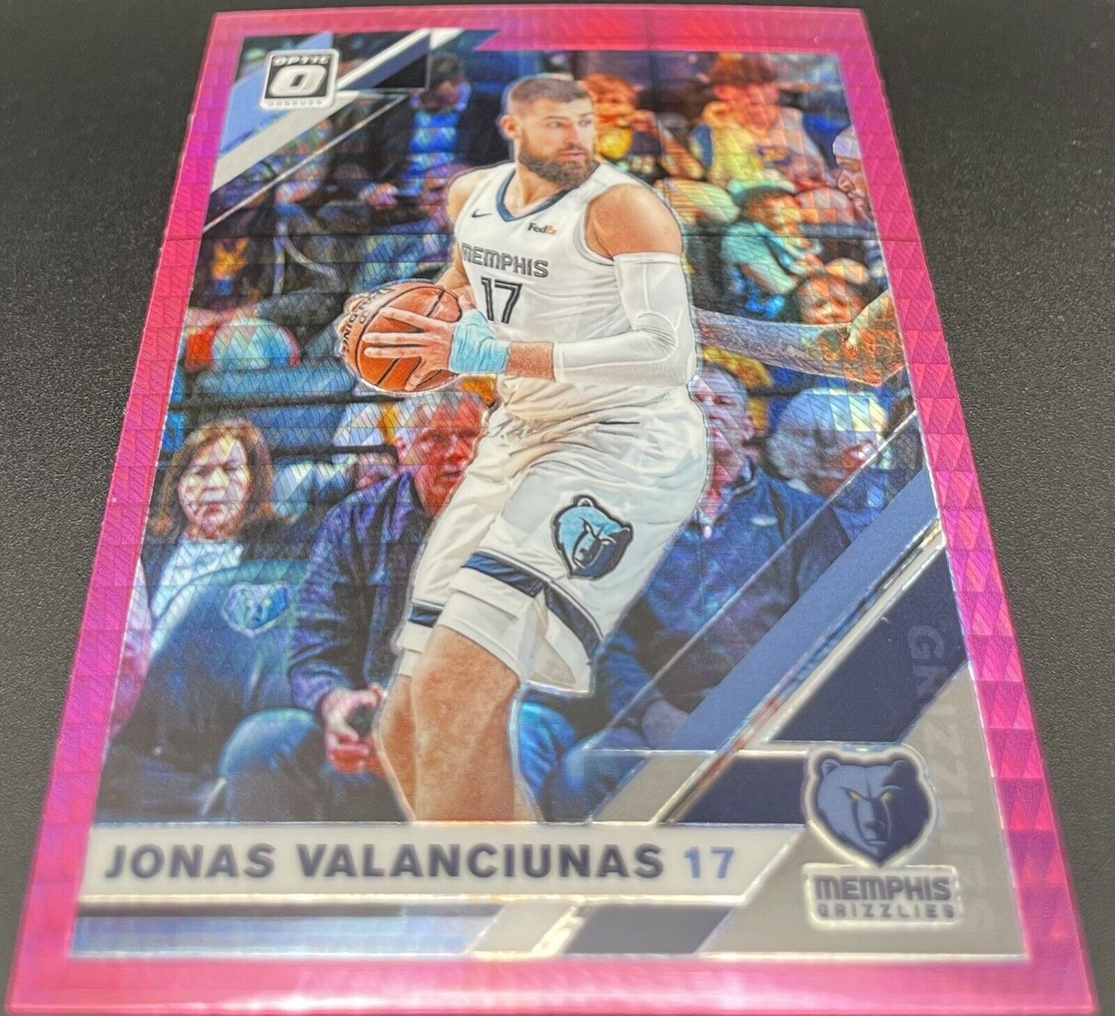 2019 Jonas Valanciunas 2019 Panini Donruss Optic #130 Memphis Grizzlies Pink