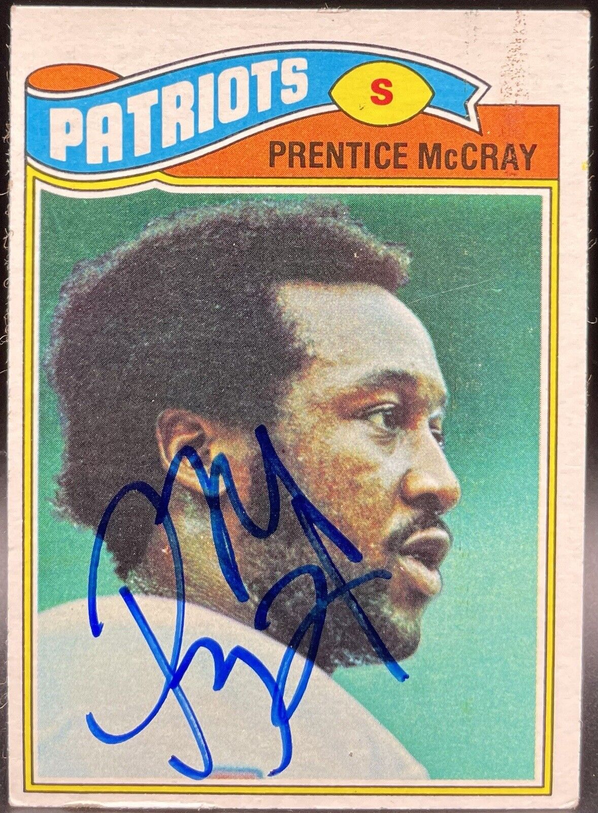 Prentice McCray 1977 Topps #272 Blue Ink Autograph New England Patriots