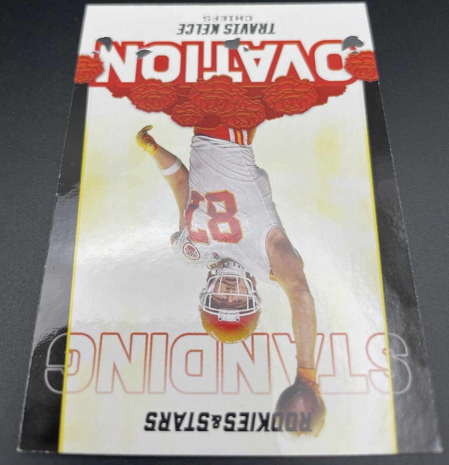 2021 Panini Rookies & Stars - Standing Ovation #SO-17 Travis Kelce