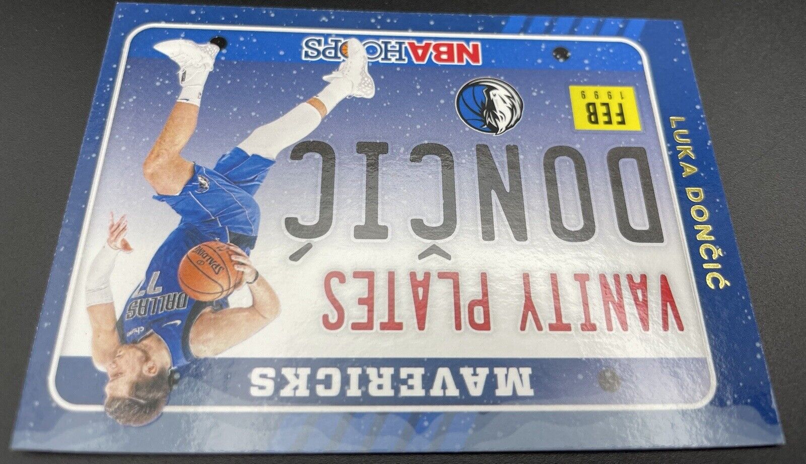 2020-21 Panini Hoops Luka Doncic Vanity Plates #10 Dallas Mavericks