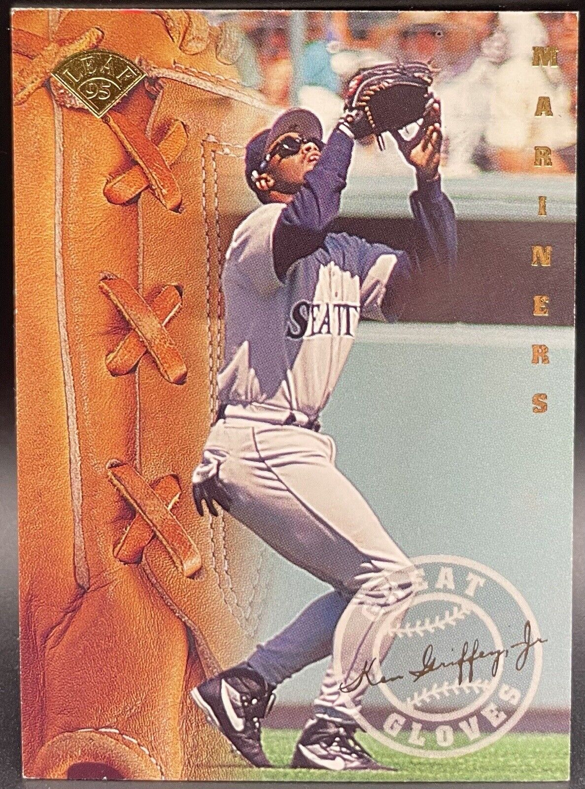 KEN GRIFFEY JR 1995 DONRUSS LEAF GREAT GLOVES 6 SEATTLE MARINERS HOF MVP