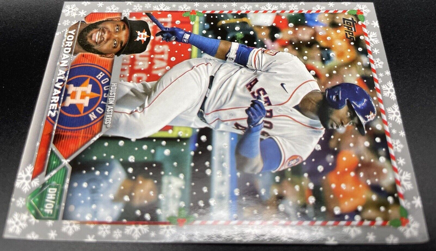 Yordan Alvarez 2023 Topps Holiday Grey #H160 Houston Texans