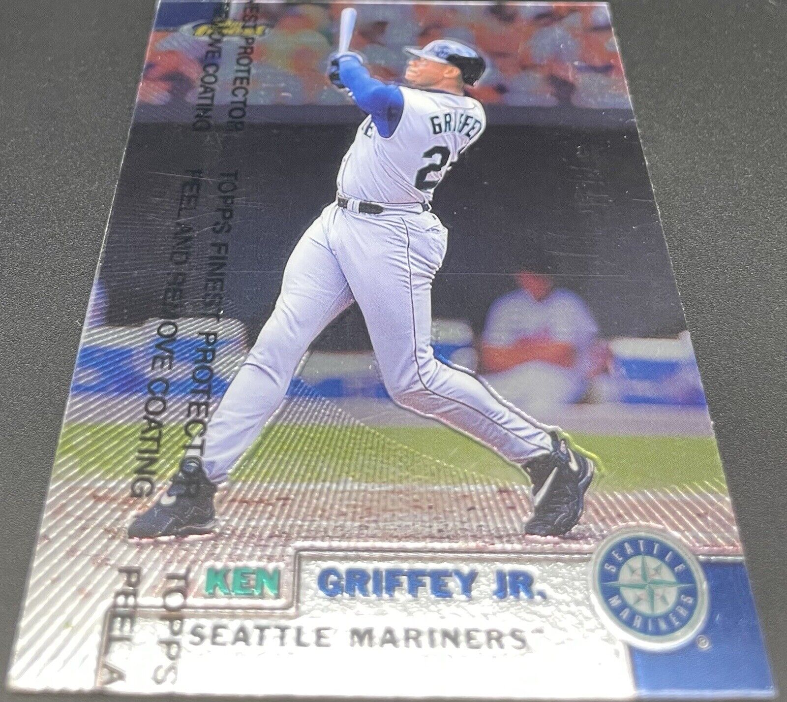 Ken Griffey Jr￼1999 Topps Finest - #200 Seattle Mariners Mint Plastic Sealed