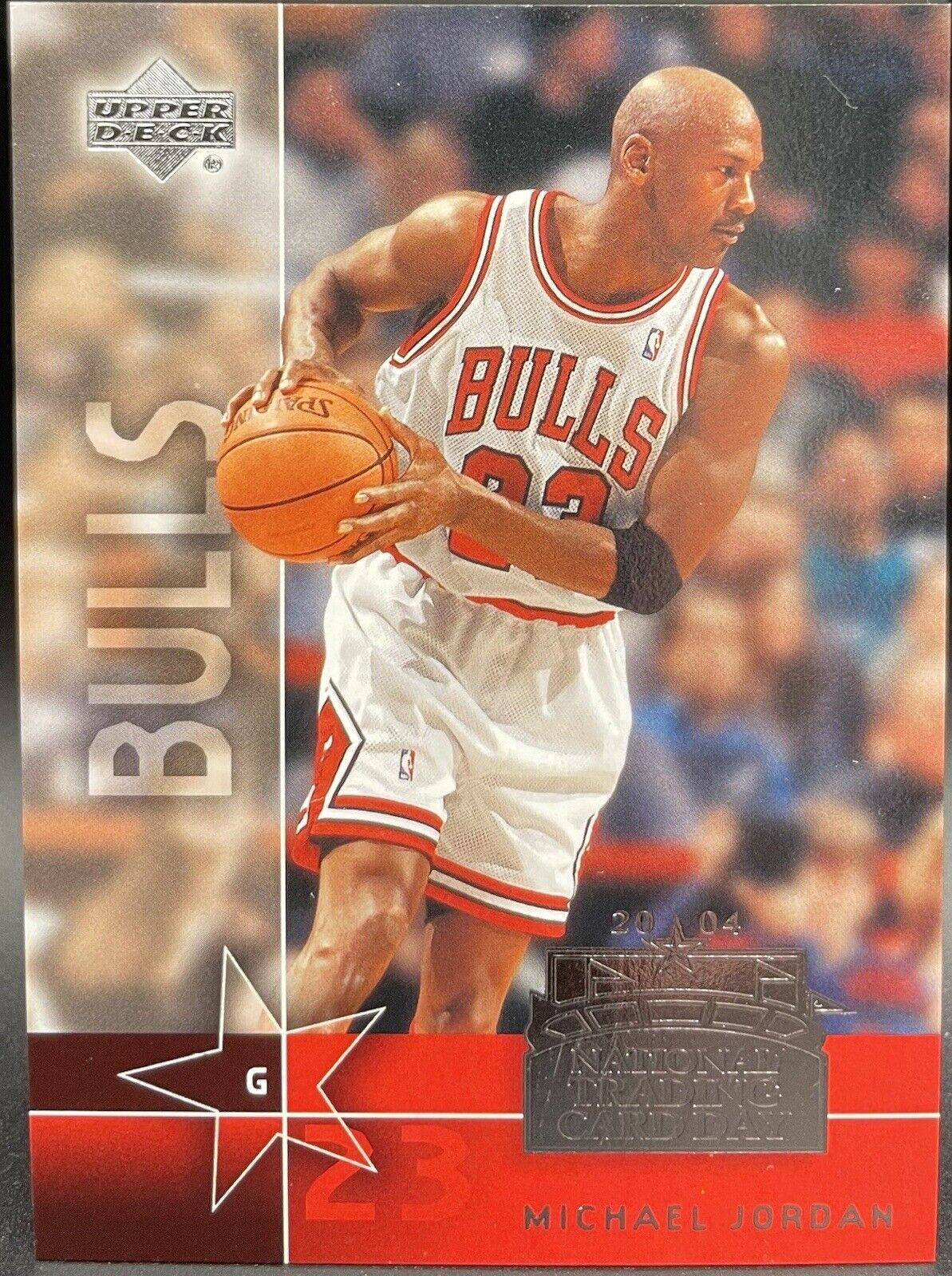 2004 UPPER DECK MICHAEL JORDAN NATIONAL TRADING CARD DAY #UD-8 CHICAGO BULLS HOF