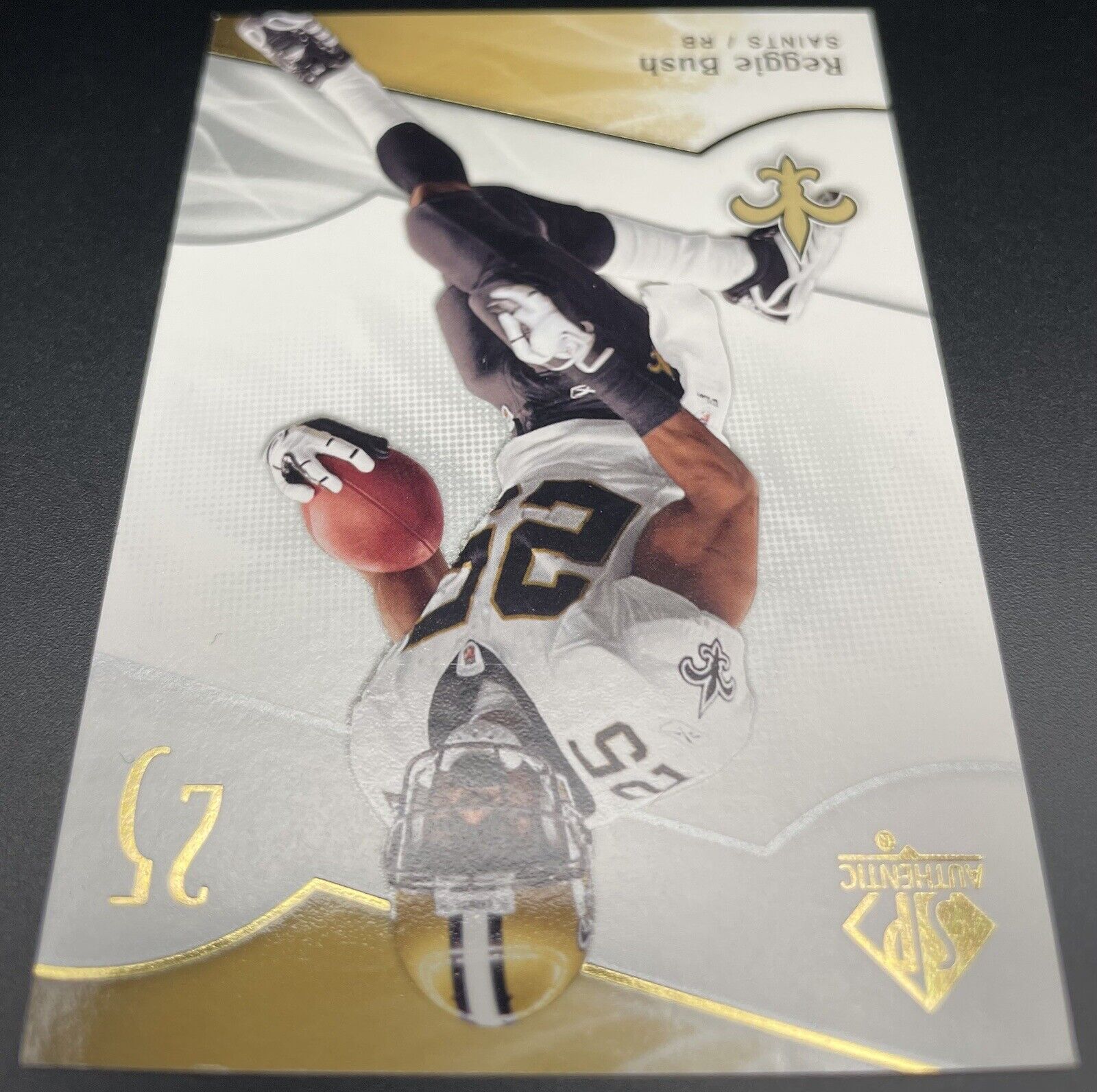 2009 SP AUTHENTIC REGGIE BUSH NEW ORLEANS SAINTS #84